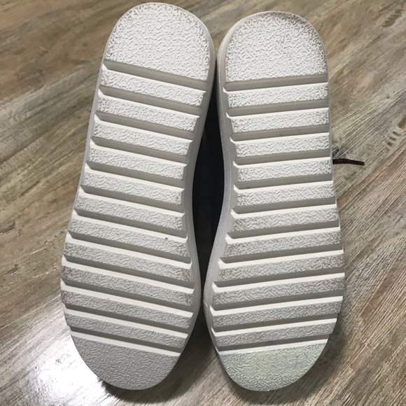 Madden Girl Faux Fur Suede Boot w White Sole - Picture 8 of 8